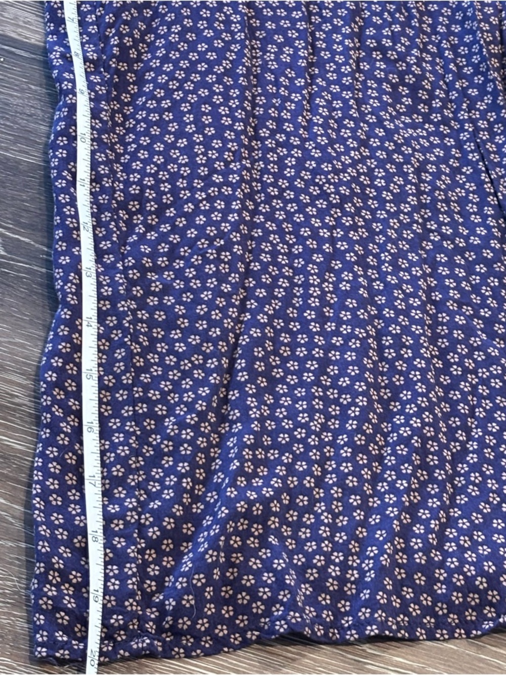 Urban Outfitters Kimchi Blue Shea Wrap Jumpsuit Women’s Size 4 - Picture 11 of 12